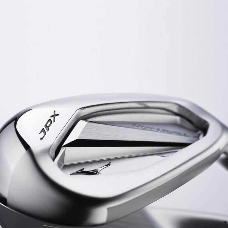 Mizuno JPX 925 Hot Metal Golf Irons - Graphite - main image